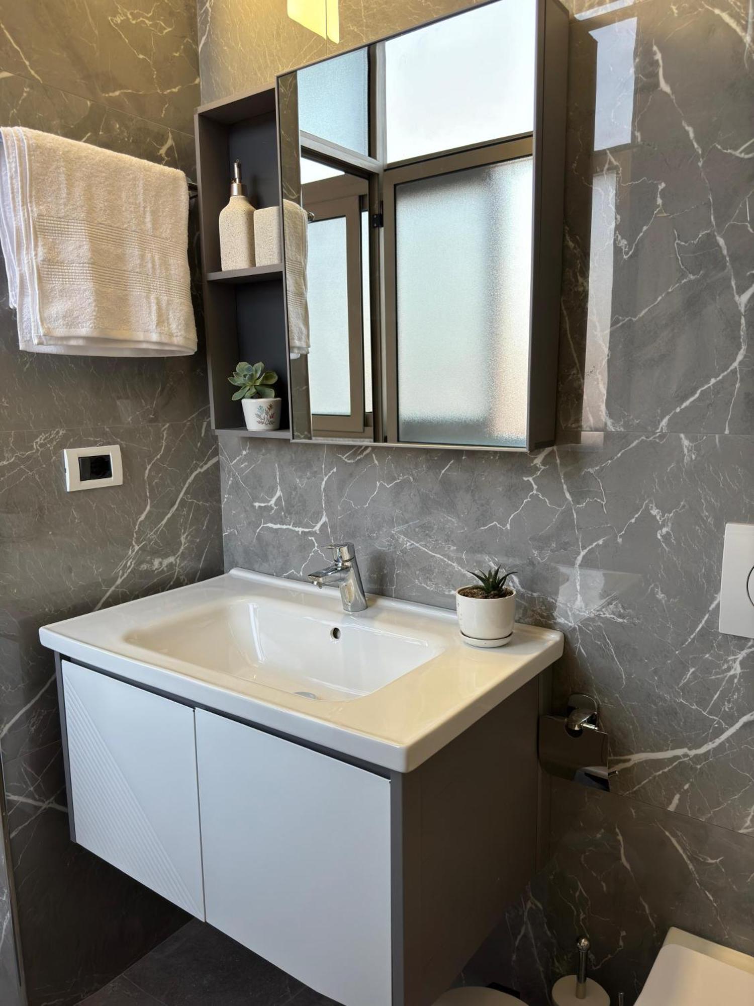 Erli Apartment Shkodër エクステリア 写真